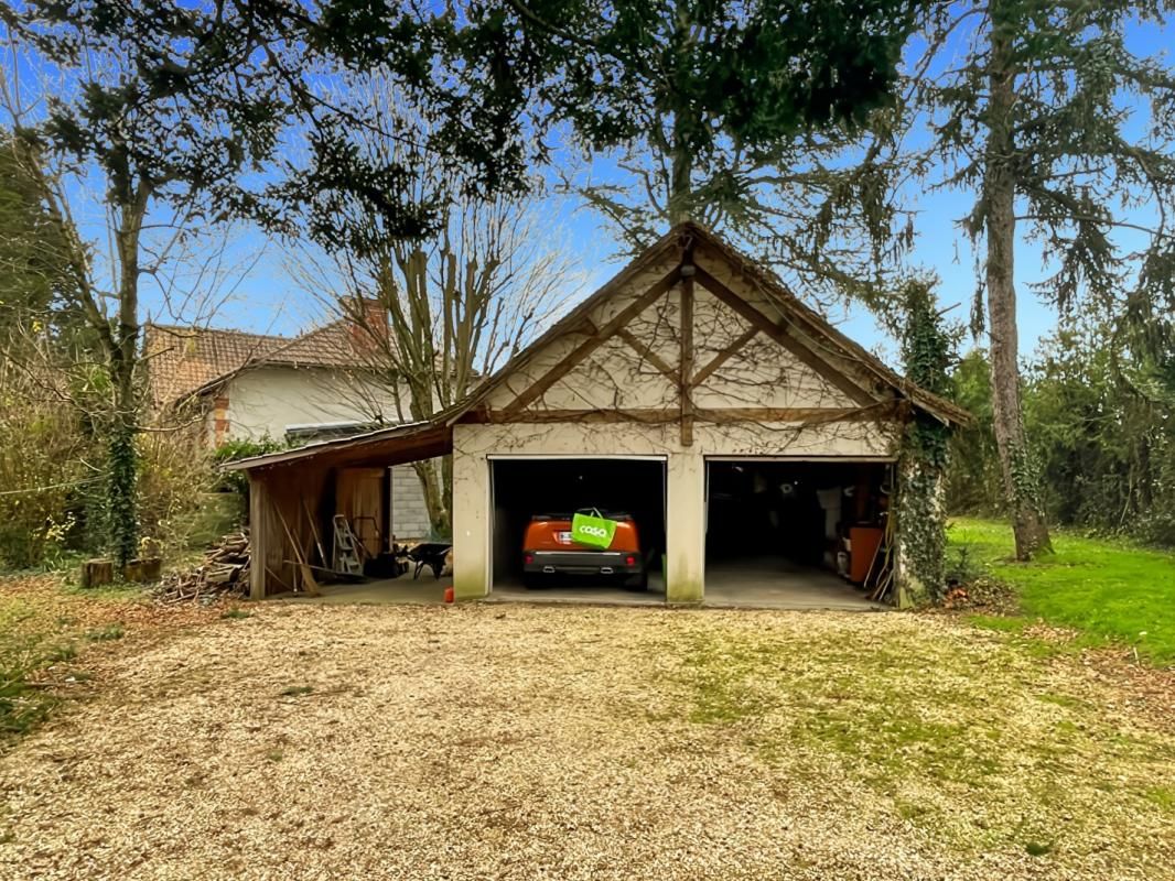 MONTGIVRAY Élégante propriété 252m2 avec parc arboré, piscine à Montgivray 3