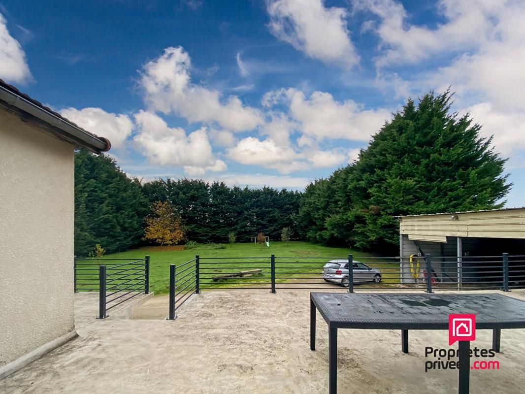 ARNAY-LE-DUC Maison sur sous sol avec terrain Proche Arnay Le Duc 2