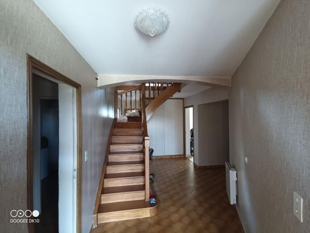 SAINT-DIDIER-SUR-CHALARONNE A VENDRE Maison 5 pièces - Saint Didier Sur Chalaronne 2