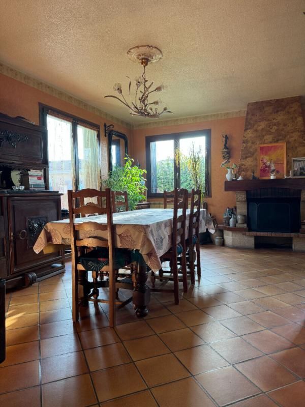 CHASSIEU Maison Chassieu 5 pièces 109 m2 3