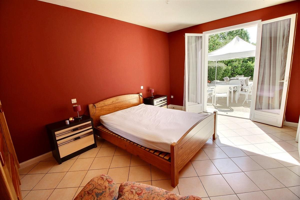 SAINT-SAUVANT VIAGER Saintes 3