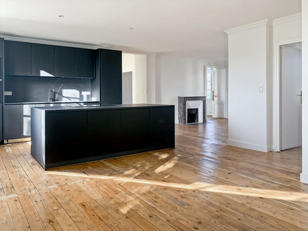 VANNES Très bel Appartement  4 pièce(s) 4