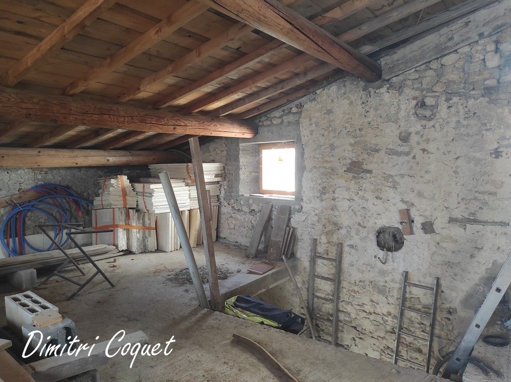 SERVIAN Maison de caractère avec garage et extérieur 4