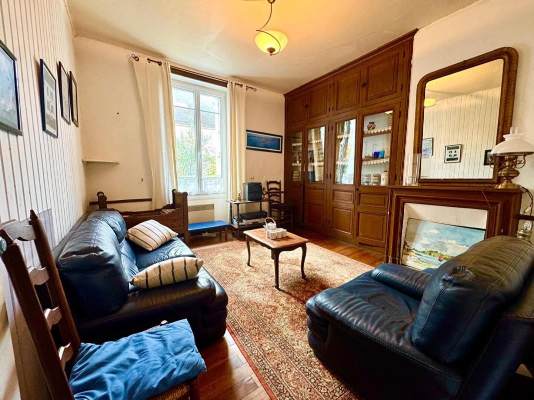 ILE-AUX-MOINES ILE-AUX-MOINES - Un pied-à-terre au coeur du bourg 1