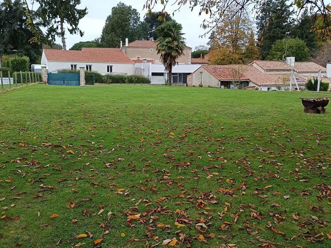 LA CAILLERE-SAINT-HILAIRE Maison La Caillere Saint Hilaire 4 pièce(s) 84 m2 3