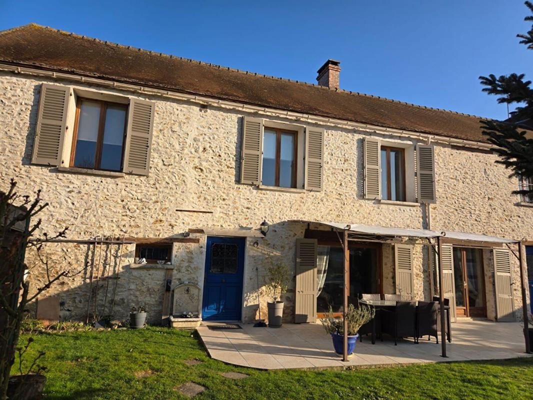 SAINT-ARNOULT-EN-YVELINES Maison Bullion 8 pièces 253 m2 4