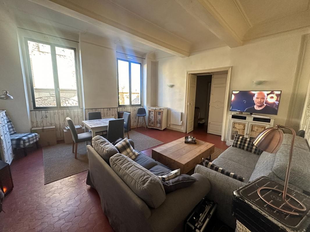 Grand T3 centre ville Grans