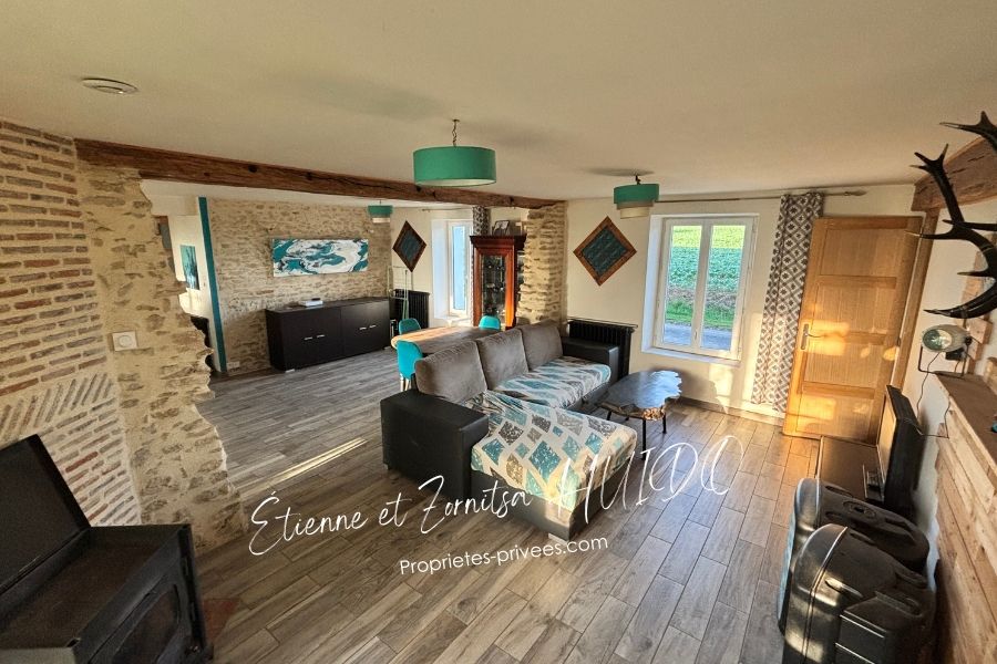 LA CHAPELLE-SAINT-LAURIAN Maison 3 pièce(s) 73 m2 2