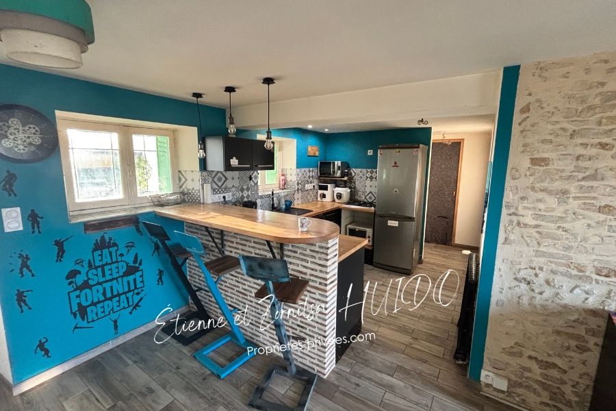 LA CHAPELLE-SAINT-LAURIAN Maison 3 pièce(s) 73 m2 4