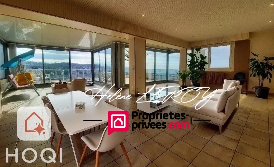 FECAMP Grande demeure familiale avec vue panoramique sur Fécamp et la mer 3