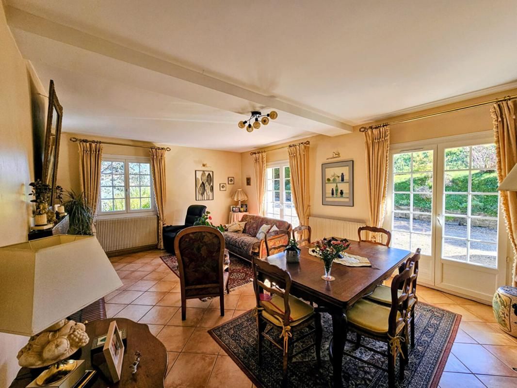 ARAMITS Maison Familiale ? Investissement Locatif ? Gîte & Spa Aramits 7 pièce(s) 187 m2 3