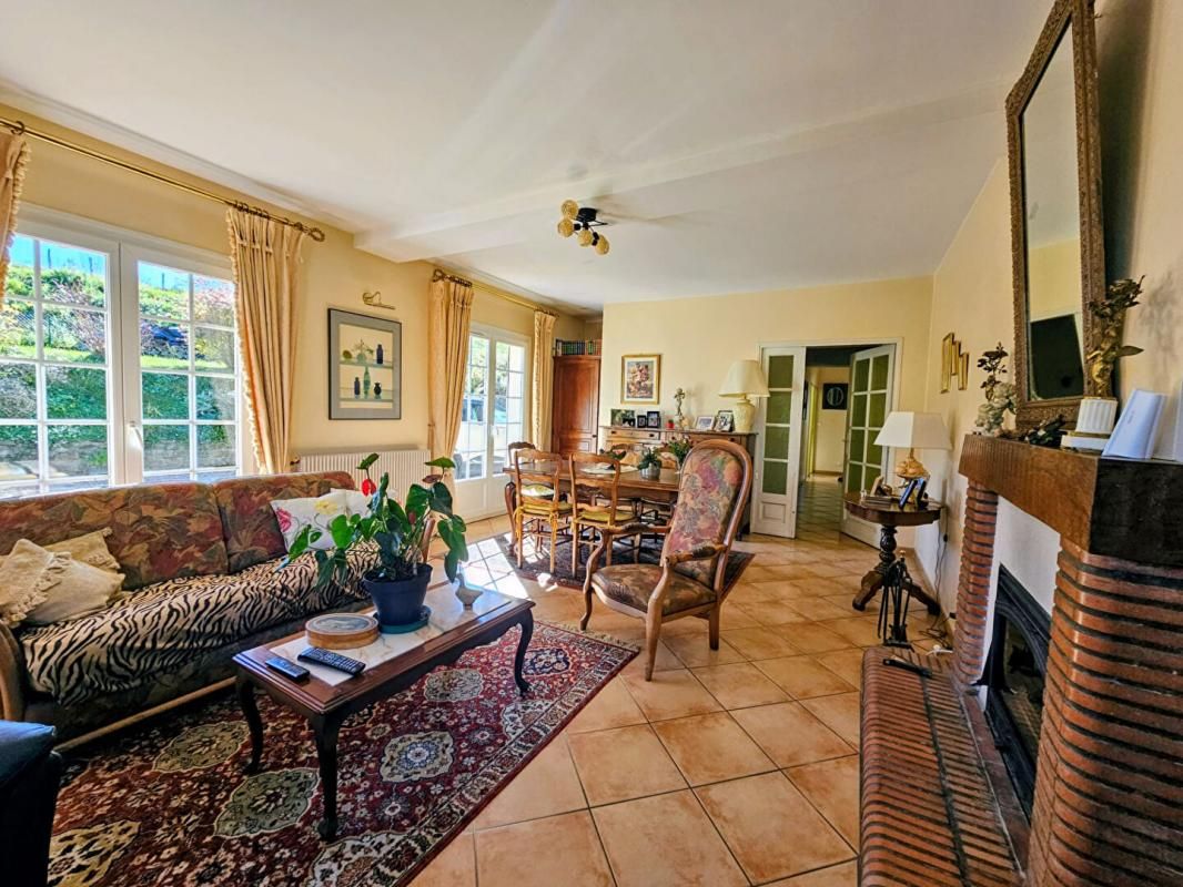 ARAMITS Maison Familiale ? Investissement Locatif ? Gîte & Spa Aramits 7 pièce(s) 187 m2 4