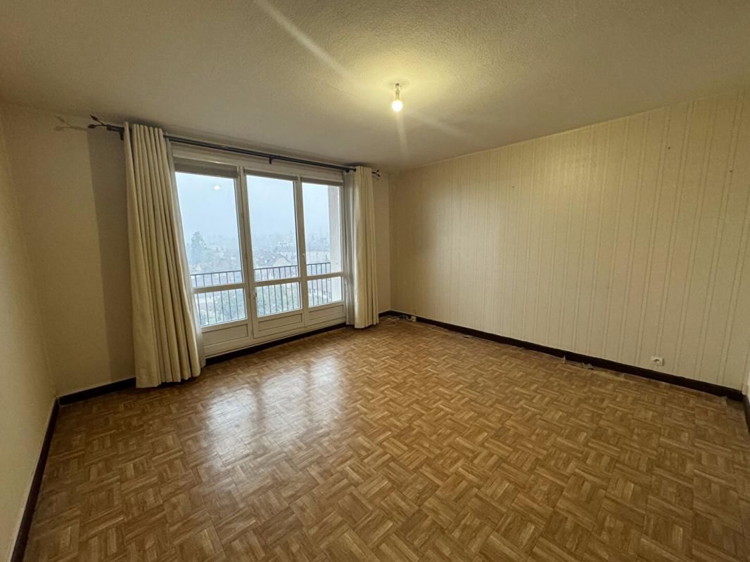 NEVERS Appartement Nevers 3 pièce proche de toutes commodités 1