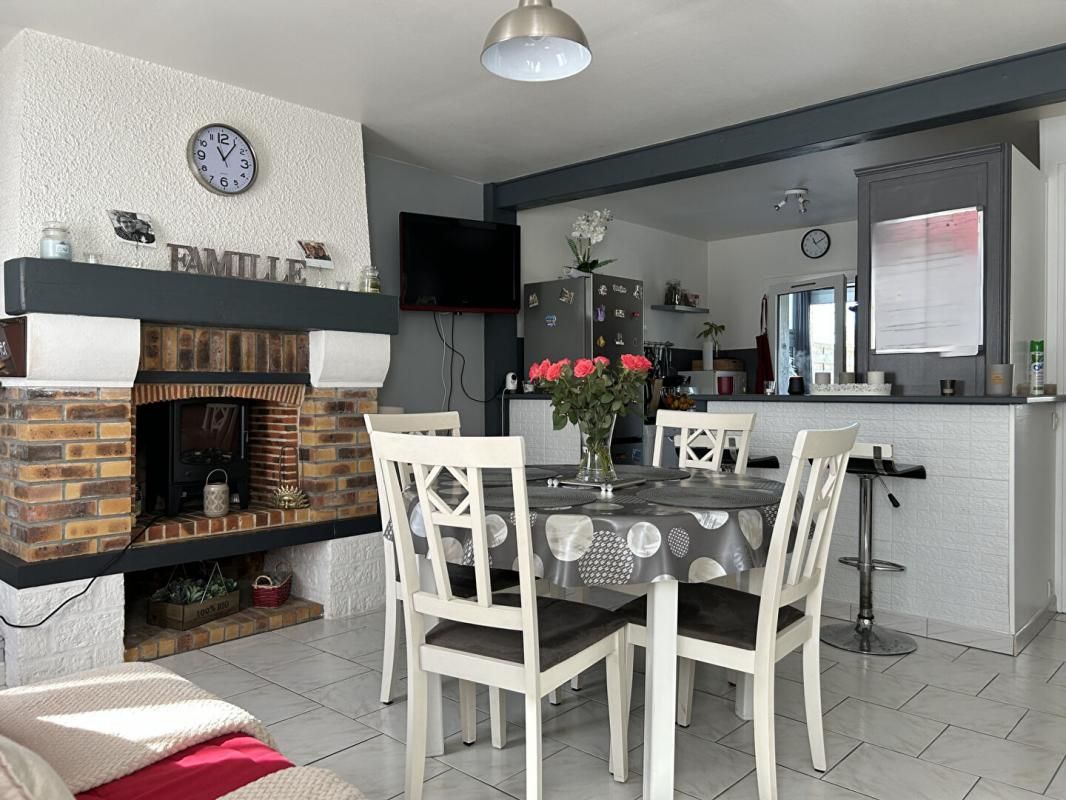 SAINT-MARTIN-DE-LA-LIEUE 14100 Maison 3 pièces avec extérieur 132 000 Euros 1