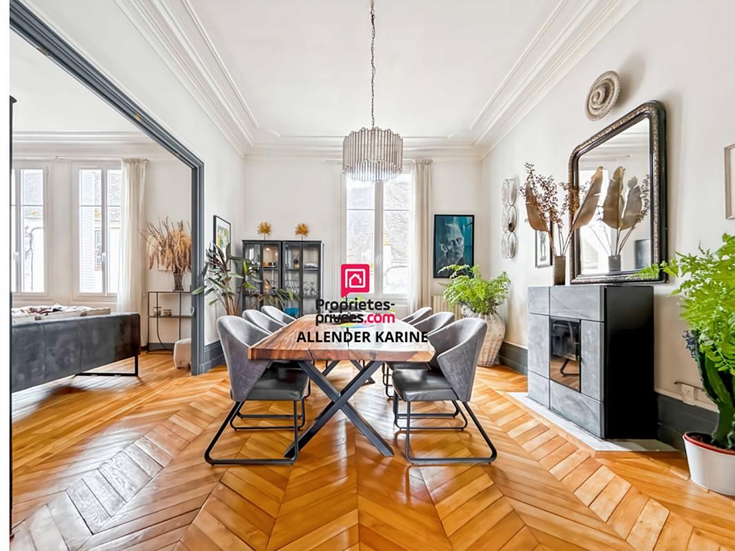 SENS Appartement Sens 5 pièce(s) 144.45 m2 2