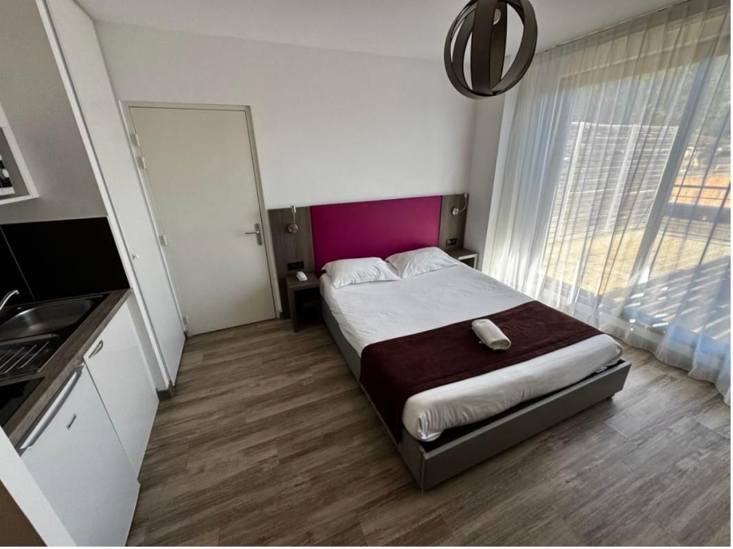 EGUILLES libre de bail résidence de vacances à Éguilles 2