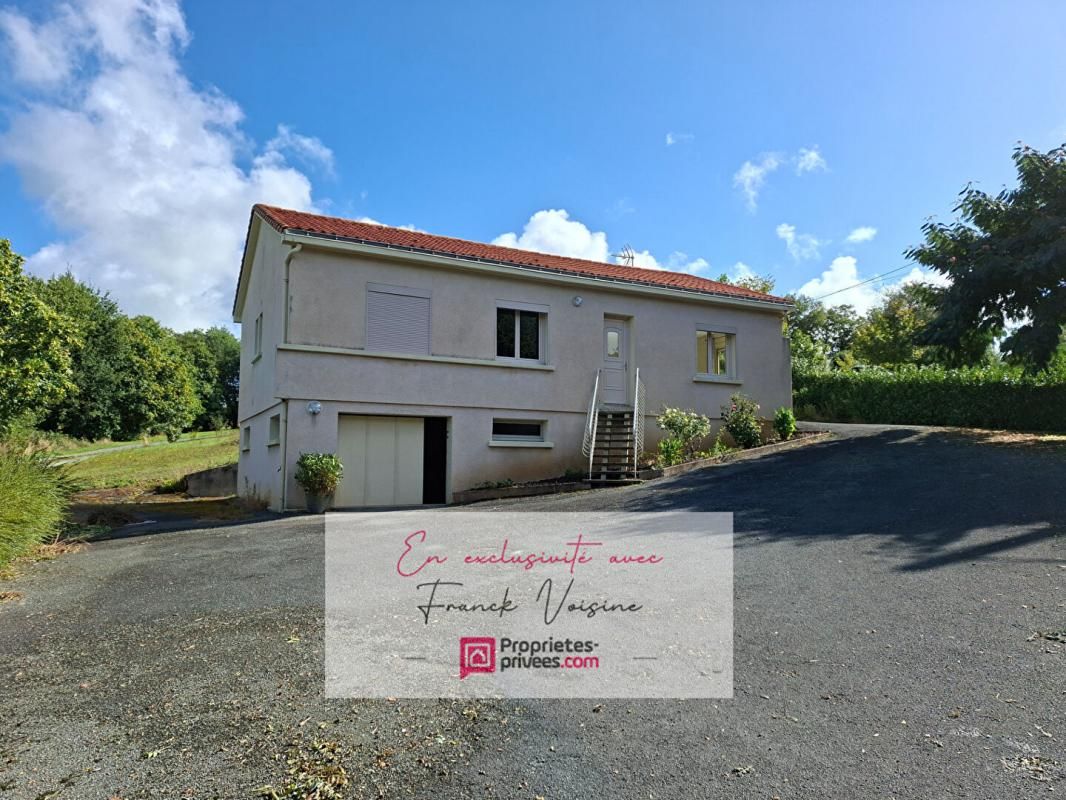 SAINT-MICHEL-MONT-MERCURE A VENDRE à Saint Michel Mont Mercure, maison de 93 m2 avec 4 chambres sur une parcelle de 1348 m2 2