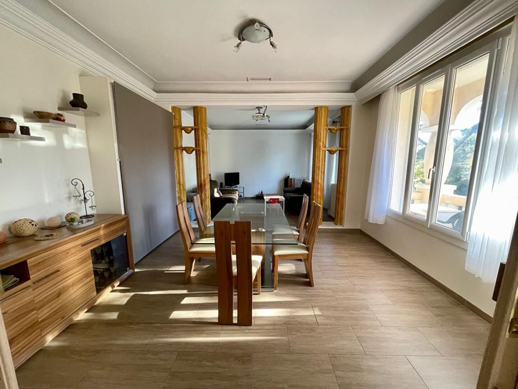 TOULON Superbe Haut de Villa T4 avec jardin, Toulon Ouest (83200) 3