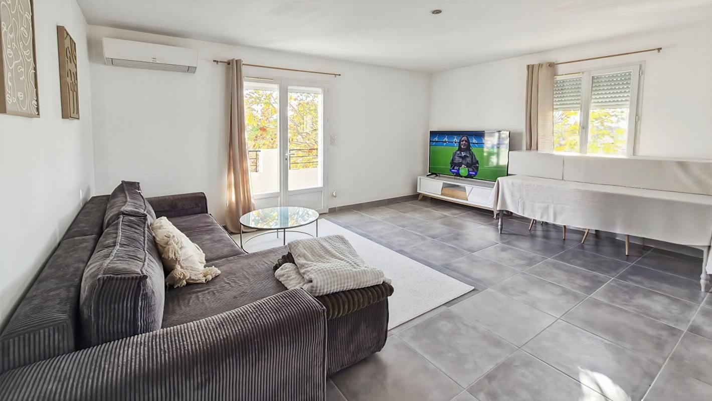 ALTHEN-DES-PALUDS Appartement Althen Des Paluds 3 pièce(s) 68.41 m2 2