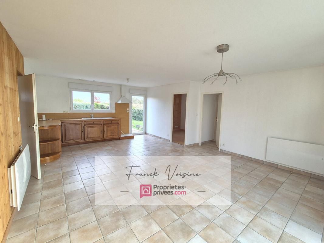 Maison de 71 m2 A VENDRE au Boupère avec 2 chambres et 1 bureau sur une parcelle de 607 m2