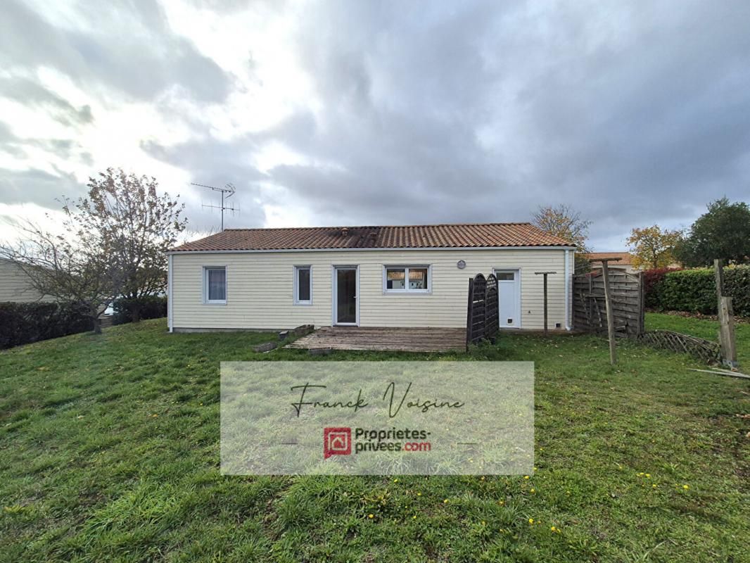 LE BOUPERE Maison de 71 m2 A VENDRE au Boupère avec 2 chambres et 1 bureau sur une parcelle de 607 m2 4