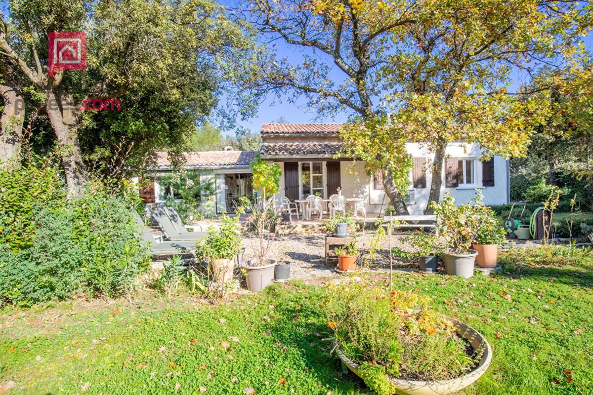 SAINT-DIDIER Maison Saint Didier 5 pièce(s) 112 m2 sur 1600 m2 de terrain au calme 1