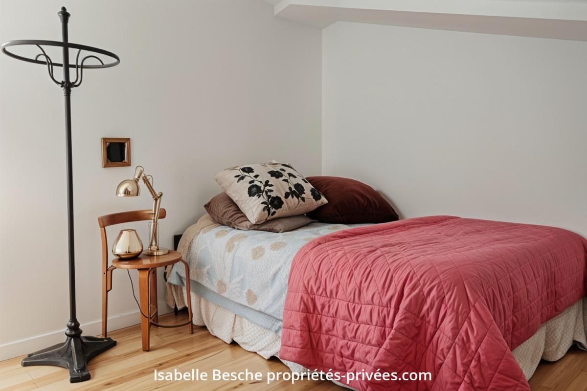 BORDEAUX Appartement  duplex Bordeaux 3 pièce(s) 90 m2, balcon, terrasse et parking 2