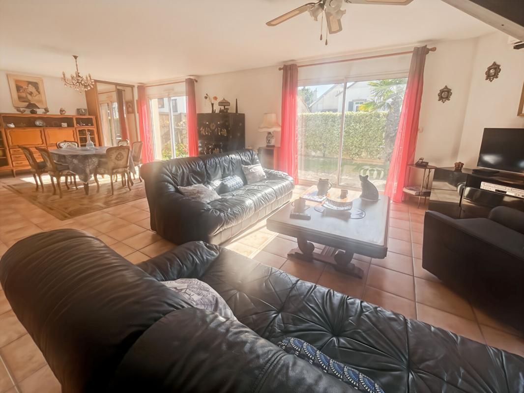 SAINT-BREVIN-LES-PINS Maison Saint Brevin Les Pins 5 pièce(s) 130 m2 2