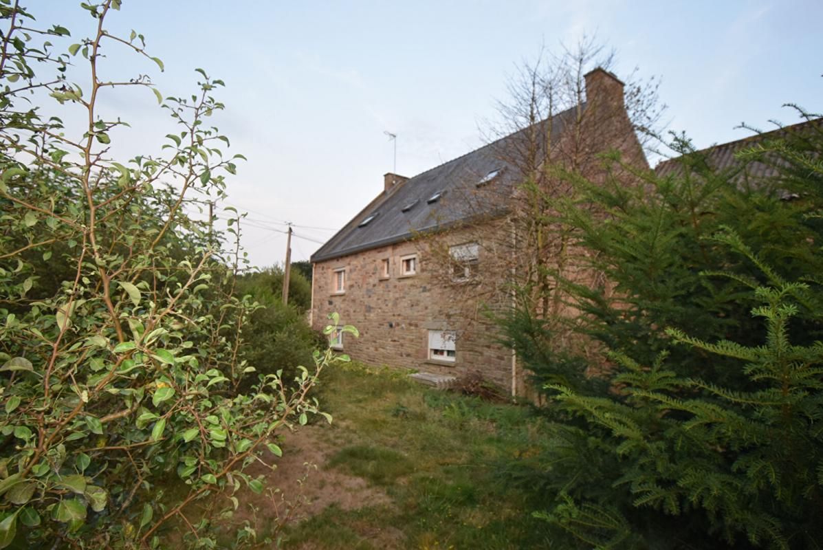 MELLAC Immeuble de Rapport Mellac 9 pièce(s) 310 m2 2