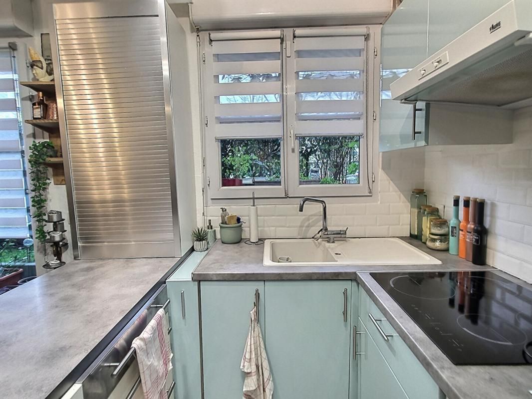 BUSSY-SAINT-GEORGES Appartement Bussy Saint Georges 2 pièces 39 m2 au calme à 10 minutes de la gare 3