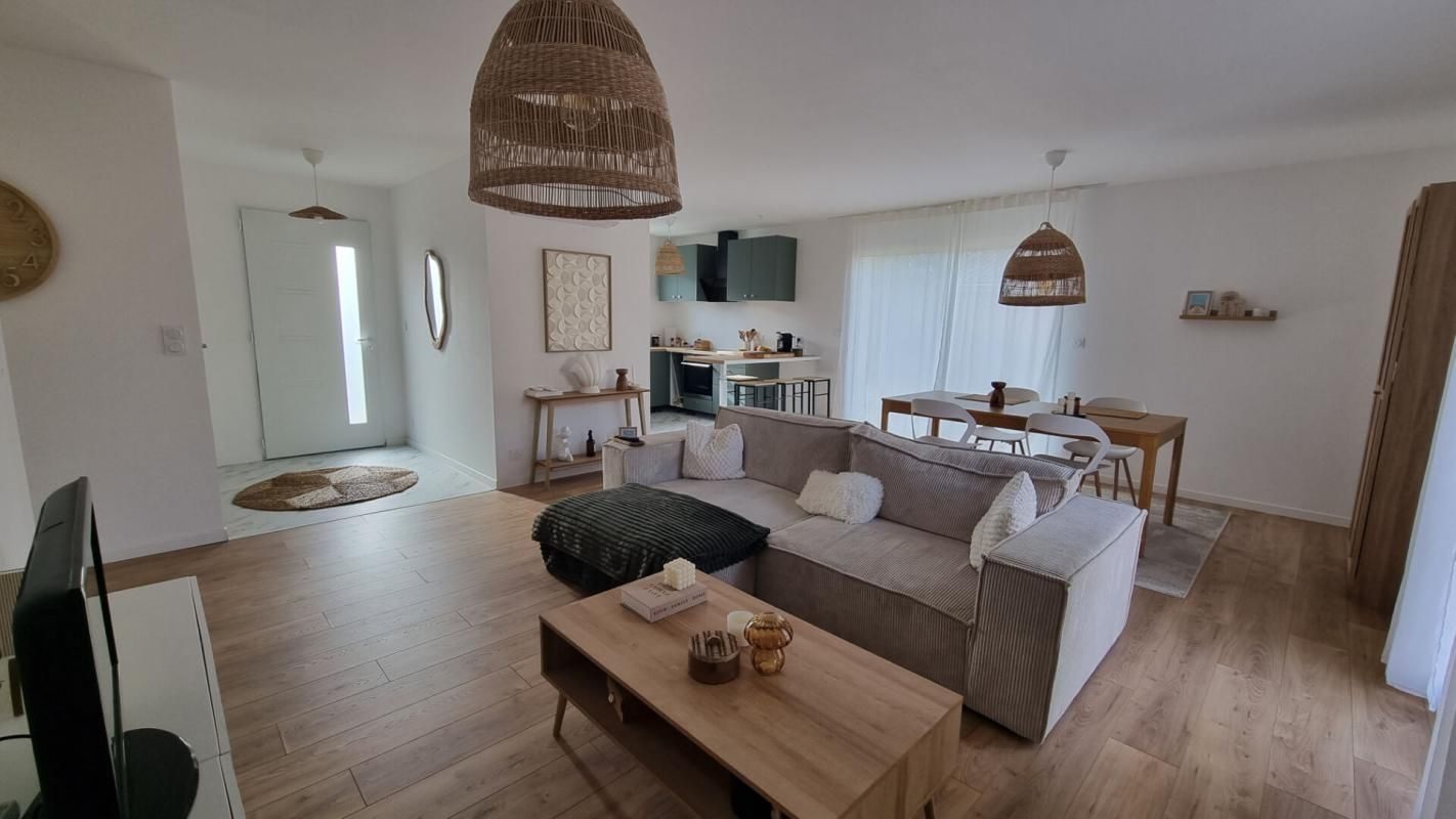 SOULAC-SUR-MER Maison 4 pièces de 86 m2 en seconde ligne SOULAC SUR MER 3