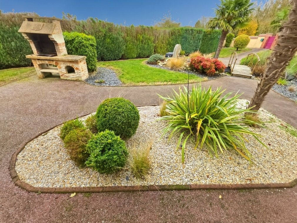 ECHAUFFOUR ECHAUFFOUR 61370 maison 6 chambres sur sous-sol complet, terrain 2.805 m² 3