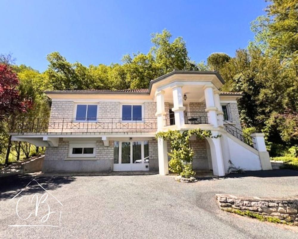 MONTIGNAC 24290 Montignac : Maison élégante de 167m2 1