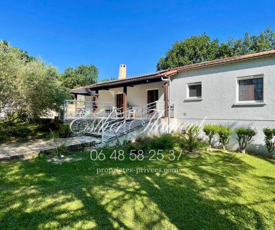 DEAUX Villa de plain-pied 126 m² avec appartement à Deaux 2