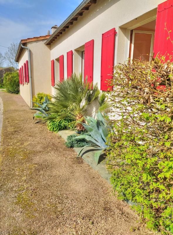 LE BUSSEAU Maison Le Busseau 6 pièce(s) 143 m2 4