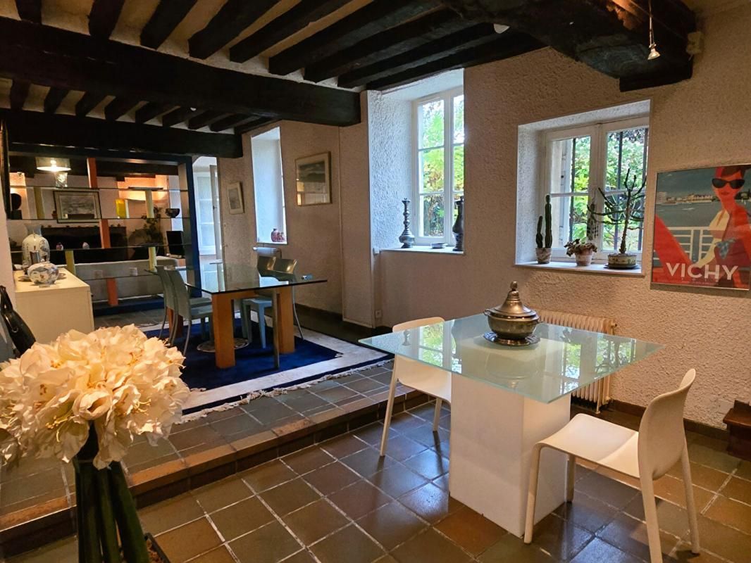 CUSSET Maison Cusset 5 pièce(s) 146 m2 2