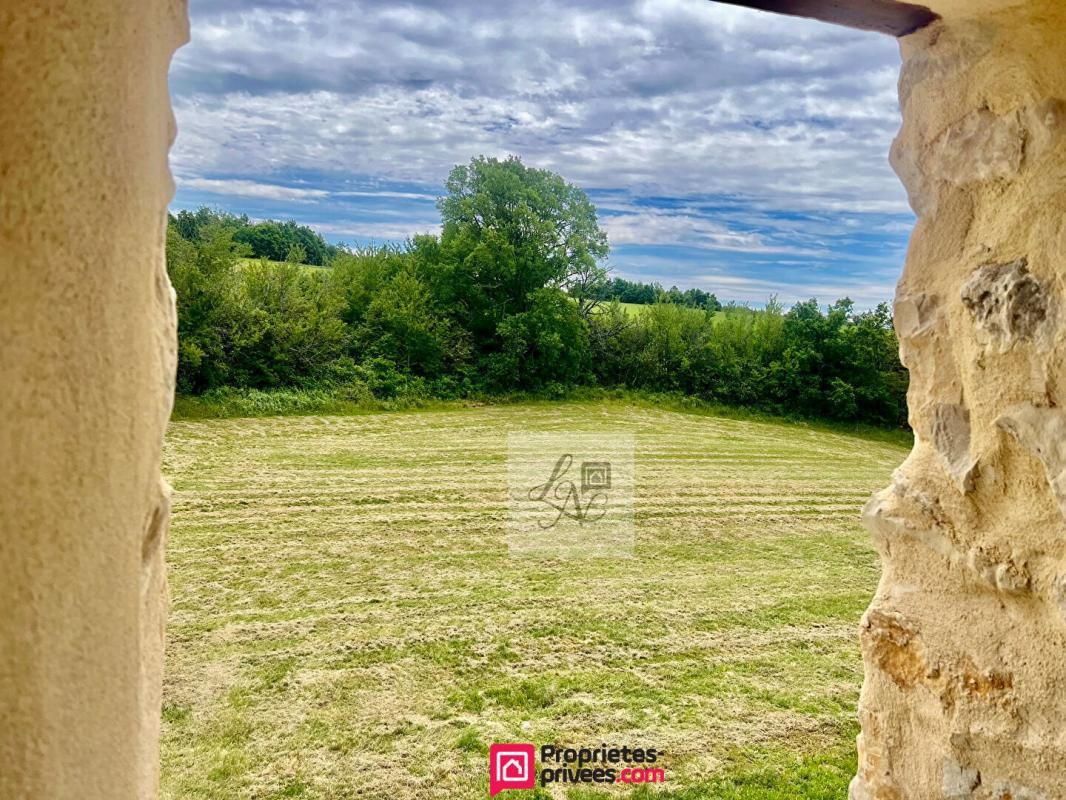 Maison de charme alliant authenticité et modernité en Haute-Provence