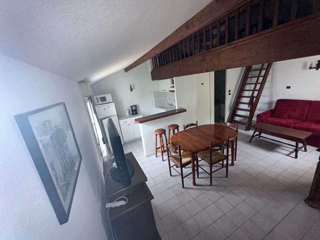 SAINT-GEORGES-DE-DIDONNE Appartement T3+ 39 m2 proche centre ville 4