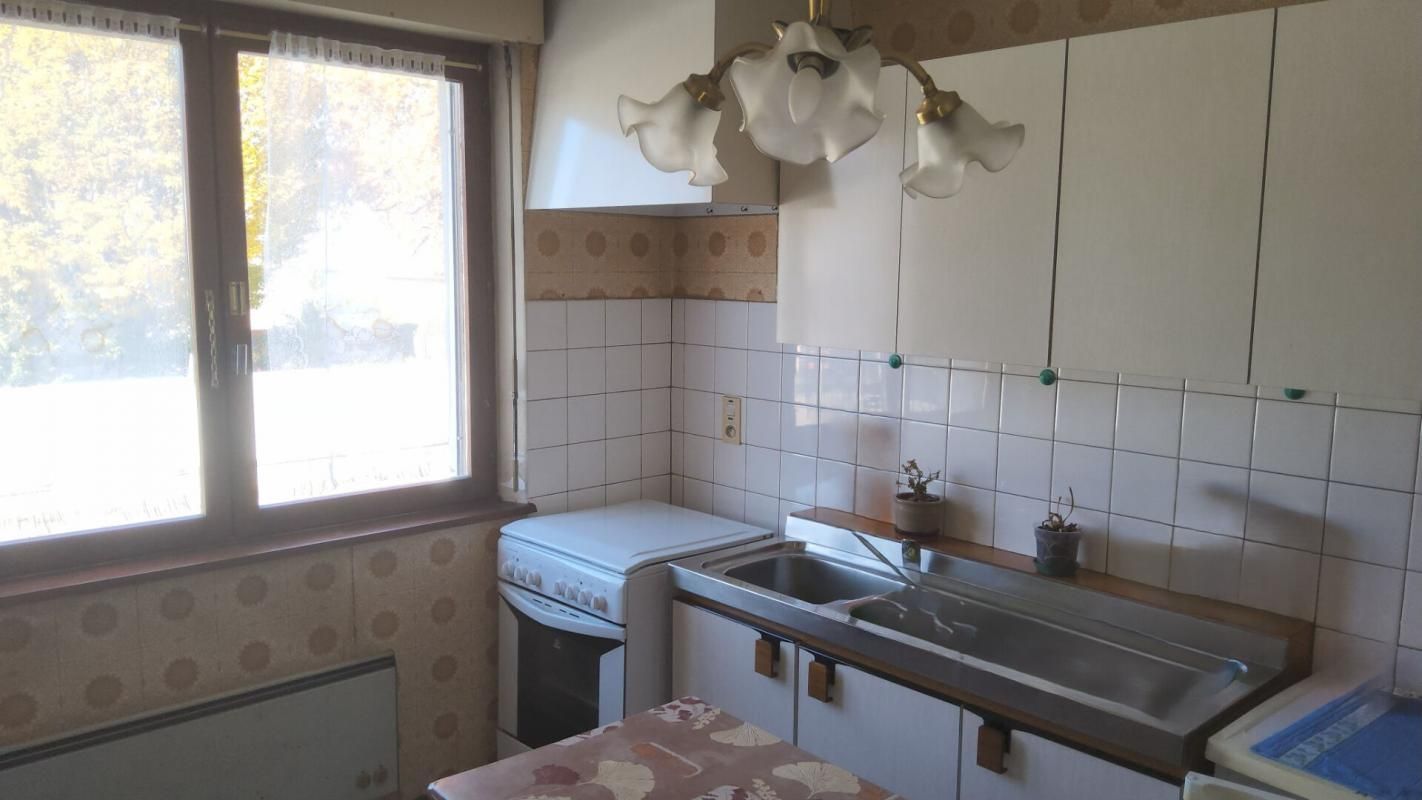 PONT-DE-ROIDE Maison Pont De Roide Vermondans 3 pièce(s) 77.20 m2 2