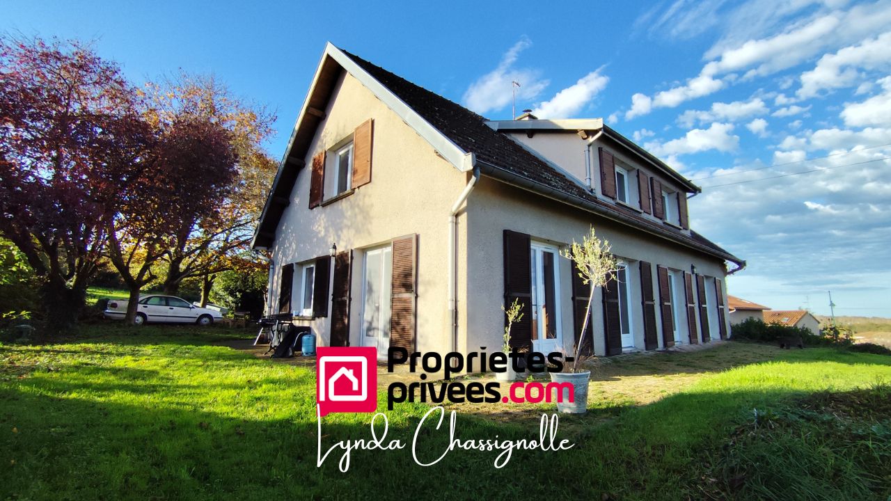 LA PACAUDIERE Maison familiale - 4 chambres - 145m² - Grand garage 1