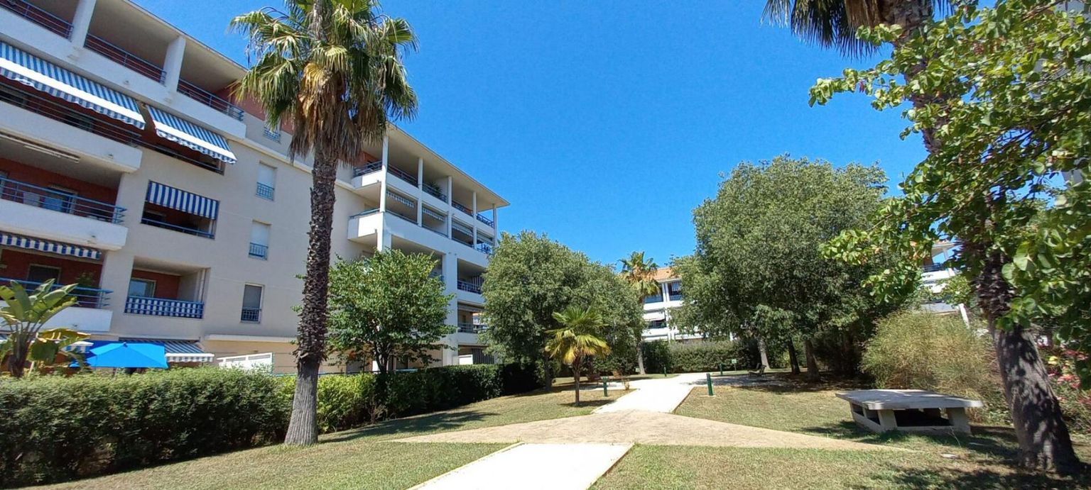 FREJUS Appartement Fréjus 4 pièce(s dernier étage Terrasse de 39 M² 1