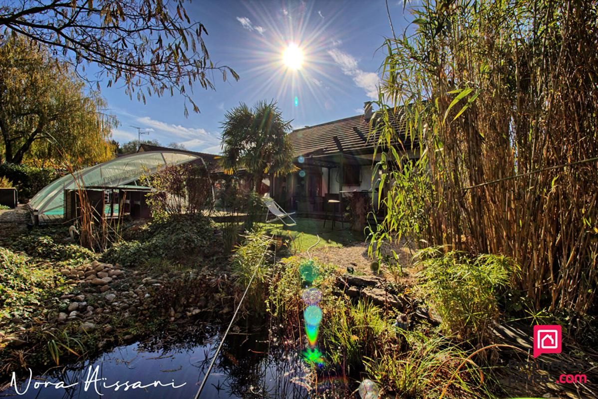 DOLE Maison  7 pièce(s) 154 m2 1