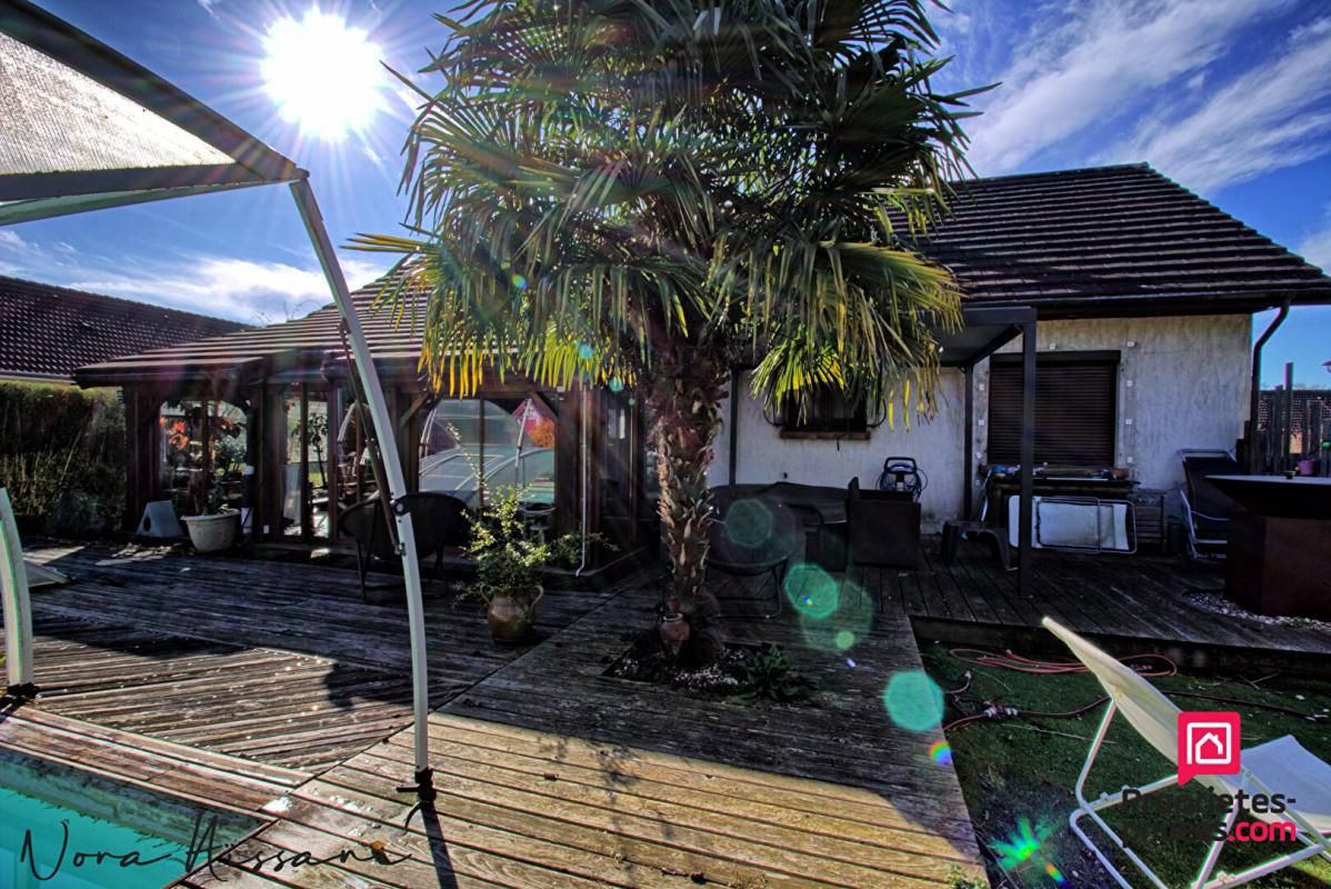 DOLE Maison  7 pièce(s) 154 m2 3