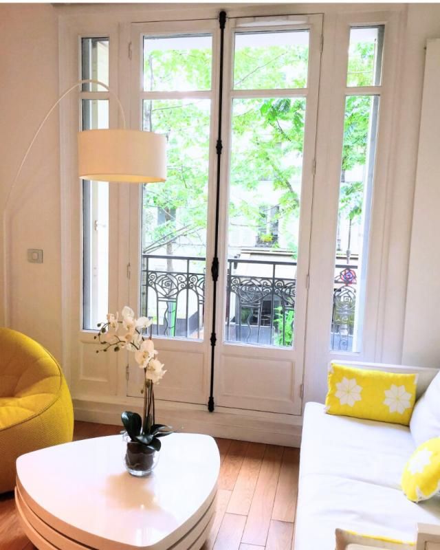 Grand studio haut de gamme 31.46 m2 Arsenal Paris IVe