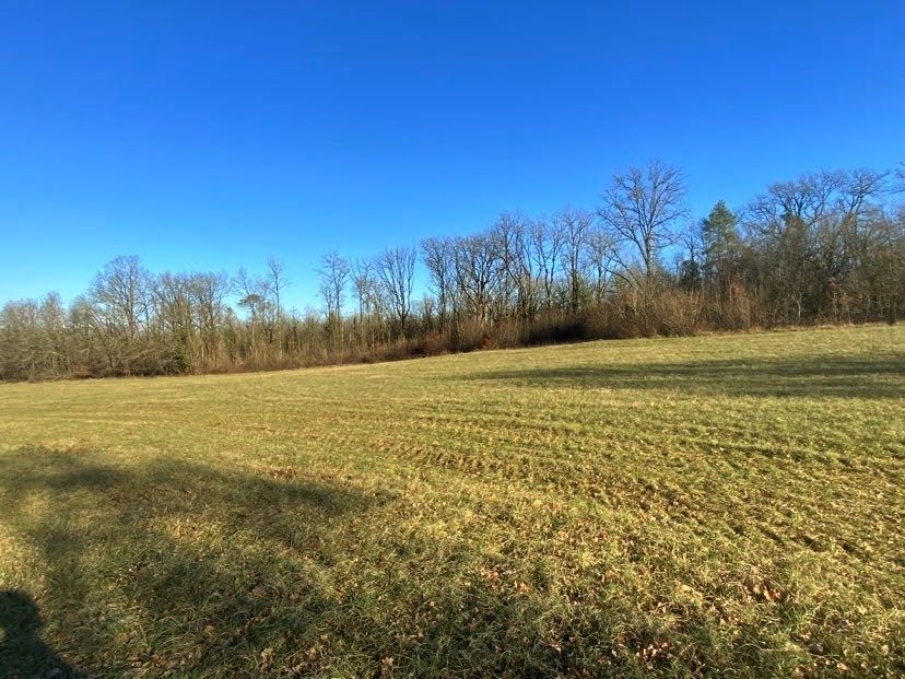 NEGRONDES Grange Negrondes 1 pièce(s) 65 m2 4