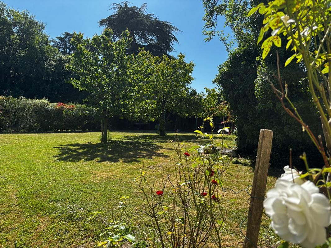 BRISSAC-QUINCE Maison plain pied Brissac Loire Aubance 5 pièce(s) 117 m2 2