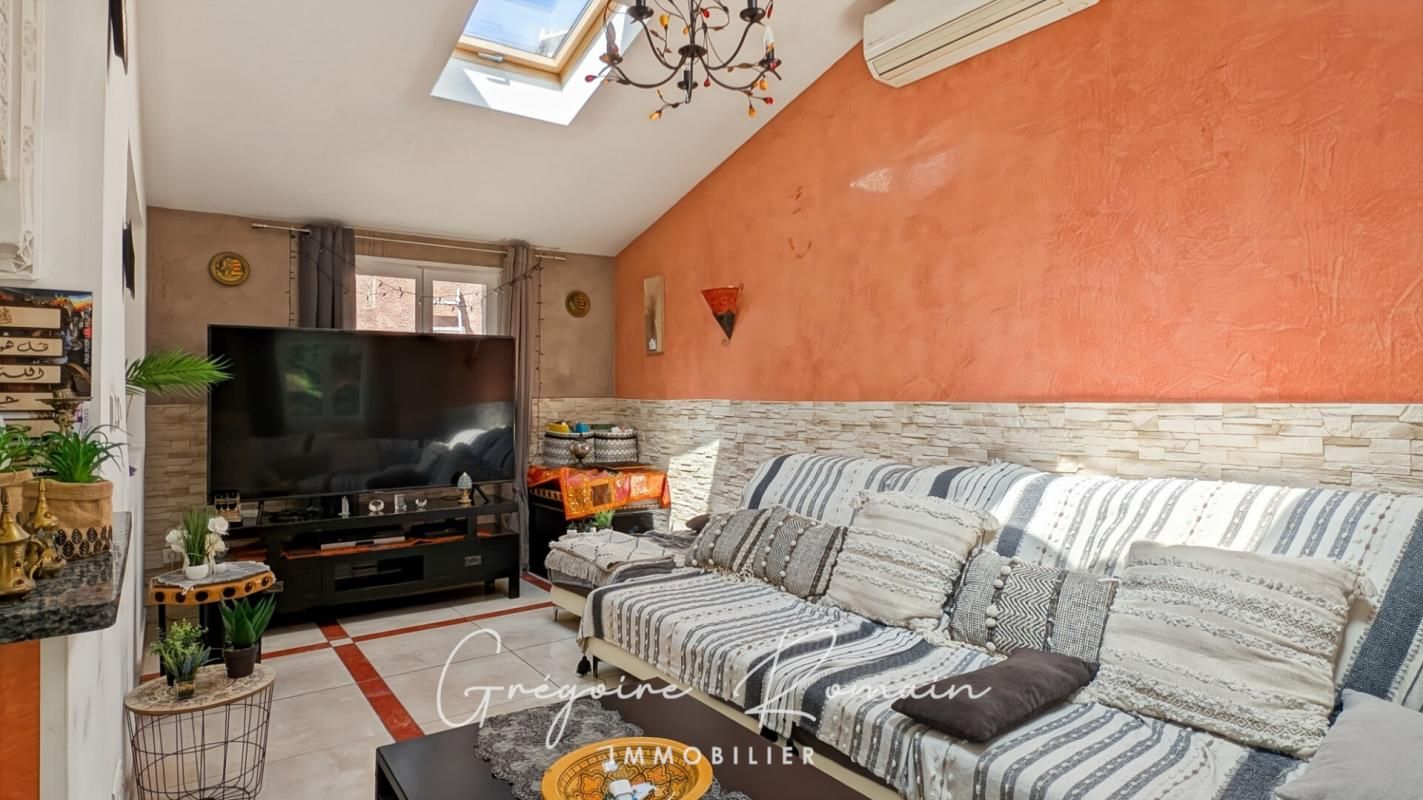 PORT-DE-BOUC Maison Port De Bouc 5 pièces 130 m2 3