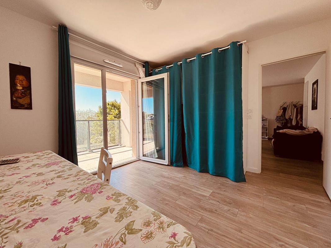 CANCALE Appartement Cancale 3 pièce(s) 60.37 m2  avec balcon et place de parking 4