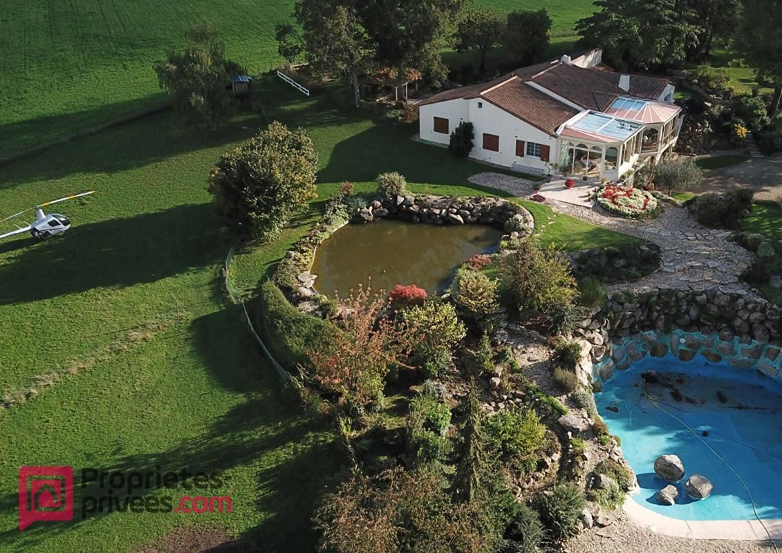 SAINT-PIERRE-DES-ECHAUBROGNES Villa d'Architecte d'Exception avec Vue Panoramique sur le Lac du Verdon 2