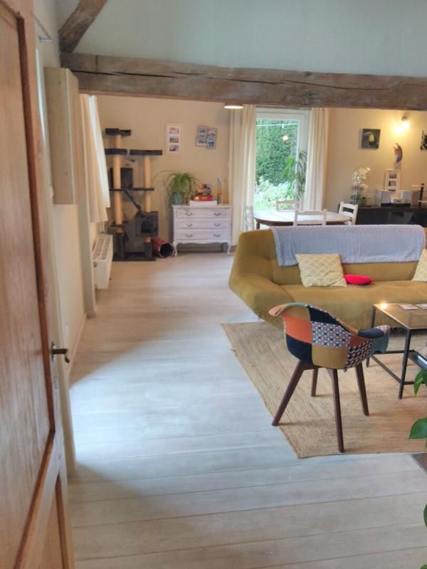 THEVET-SAINT-JULIEN Maison Thevet Saint Julien 6 pièce(s) 123 m2 2